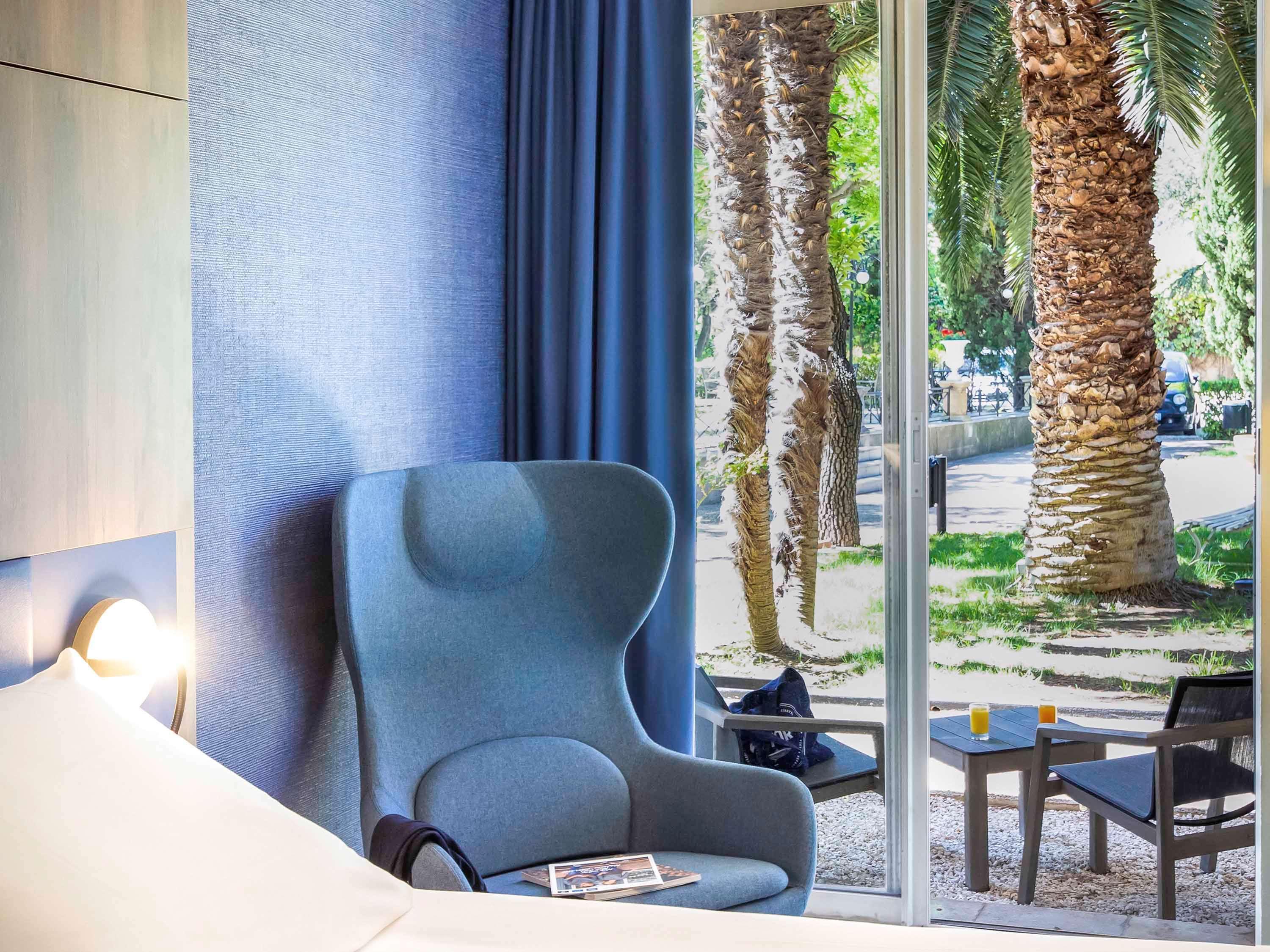 Mercure Centre Bompard La Corniche Hotel